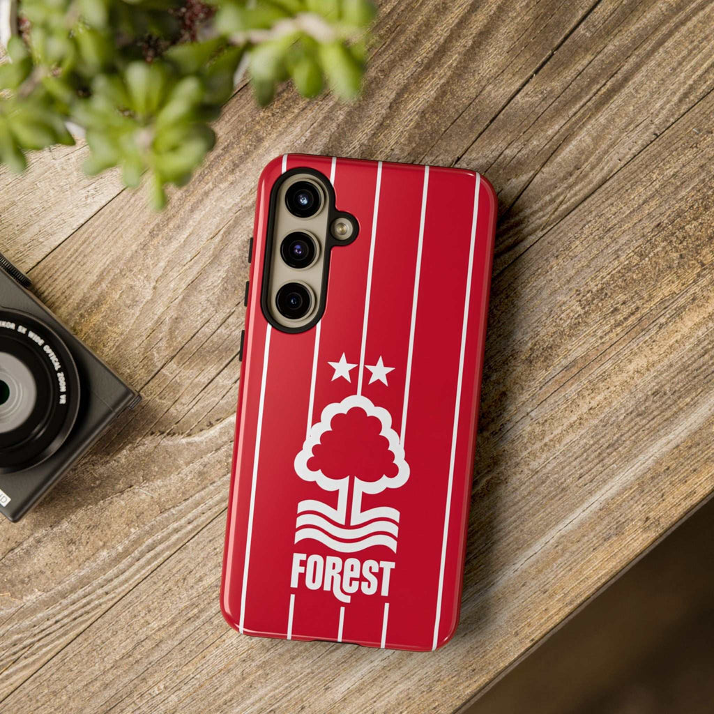 Nottingham Forest Samsung phone case with red colors and magnetic protection features