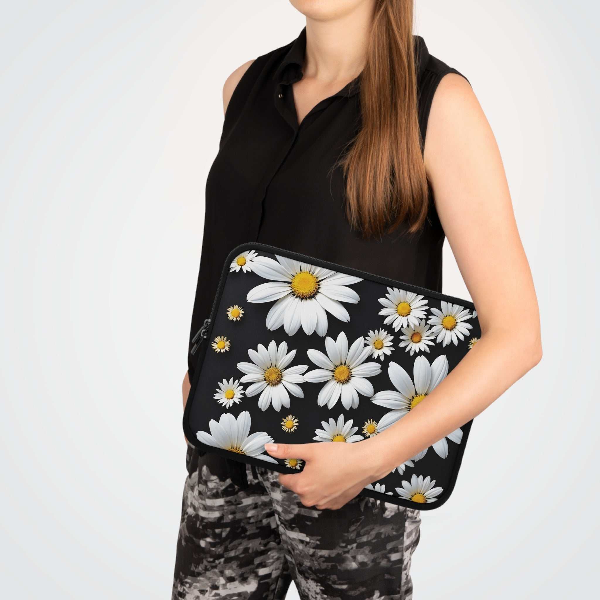 Black Daisy Laptop Sleeve