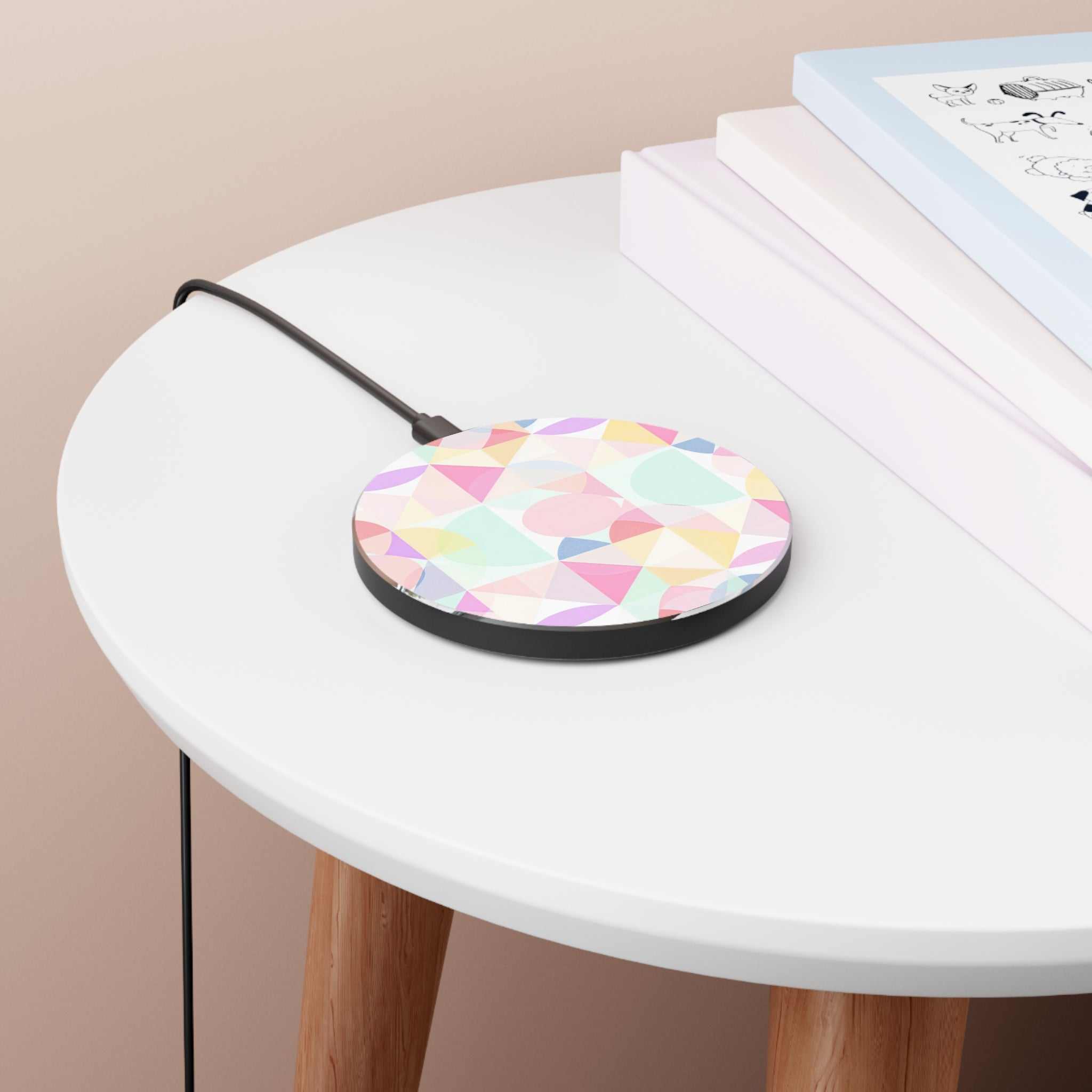 Pastel Geometric Design Wireless Charger