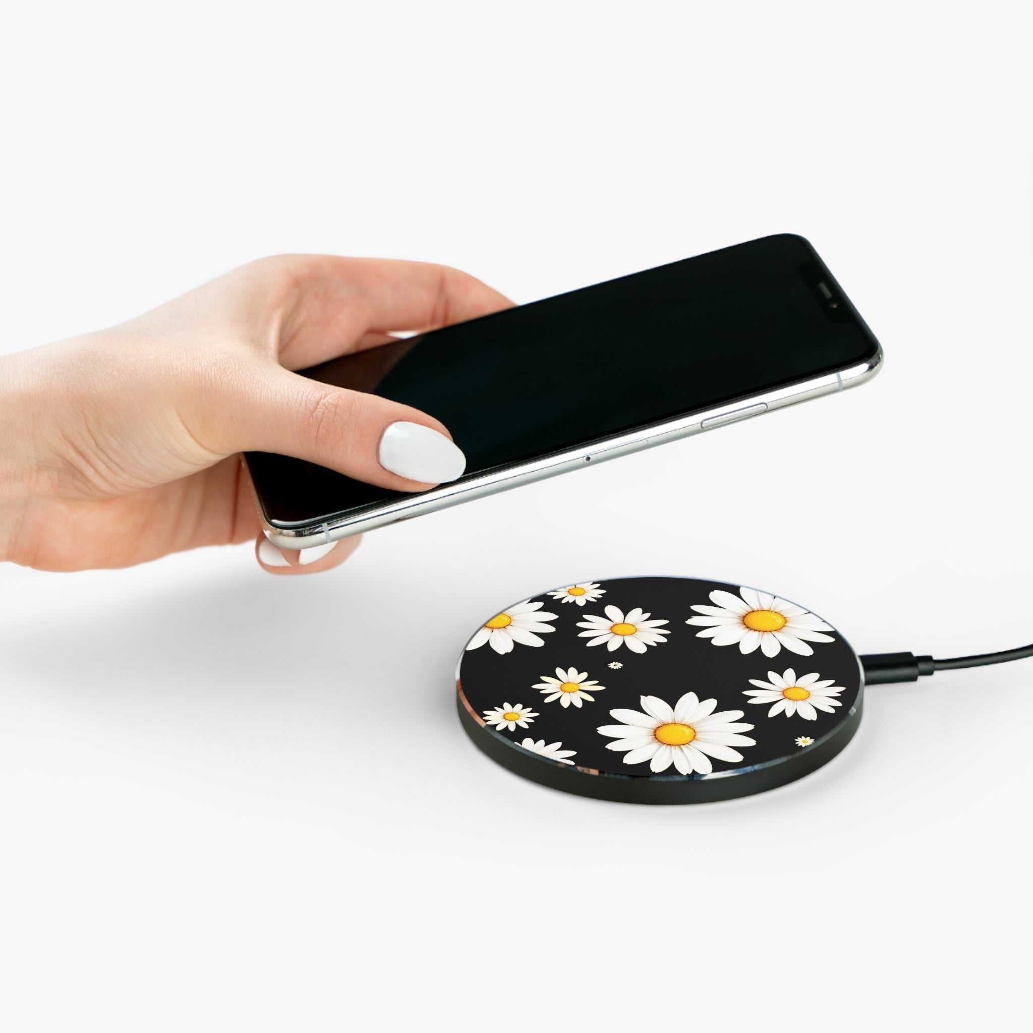 Black Daisy Design Wireless Charger
