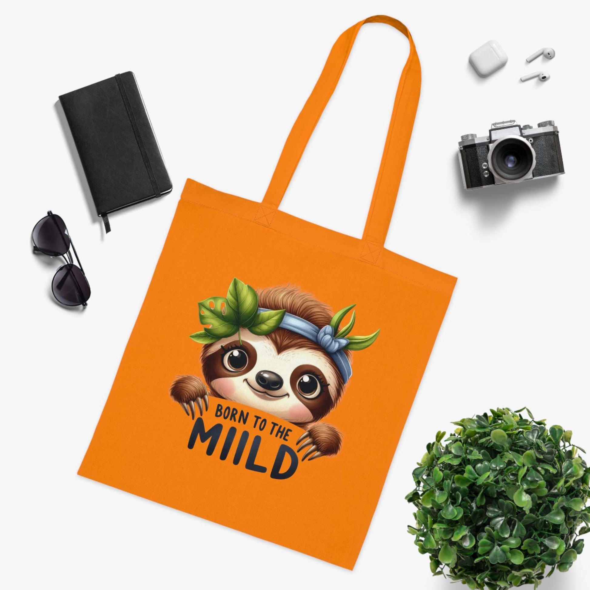 Cotton tote with cute sloth design, vibrant colors, 100% cotton, 42x38cm.